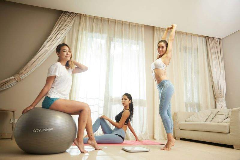 Tranquil Waves Yoga Studio - Image 11